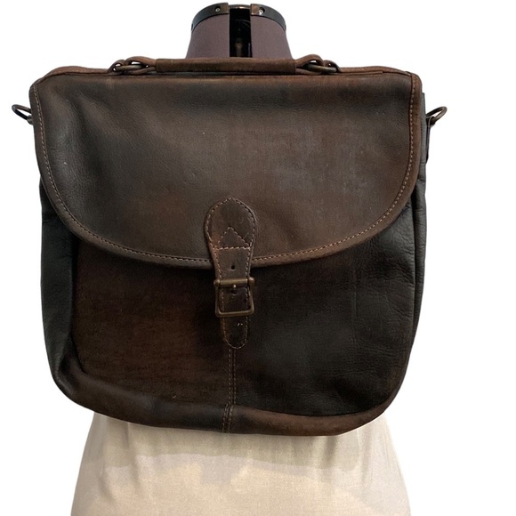Leather Messenger Bag Color Brown Bag/Backpack Sz 14”x14”x3.5” 1 Button 1Pocket - Picture 4 of 15